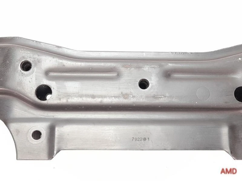 BMW 330ci 330i 325i 325ci E46 2003 suspensión delantera marco K travesaño 1096902 Foto 3 de 4