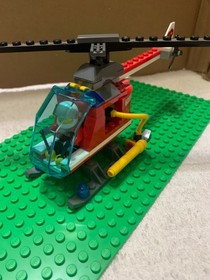 LEGO&reg; City Helicopter (60004) Fire Helicopter and Pilot
