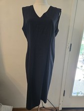 oscar de la renta Size 10 Black V Neck Sheath Dress NWT