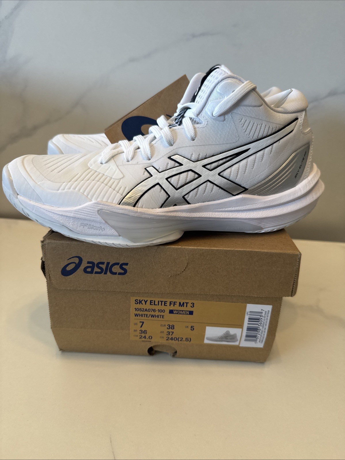 ASICS Sky Elite FF Womens Size 7 1052A076 White/White Volleyball Shoes Athletic thumbnail 8