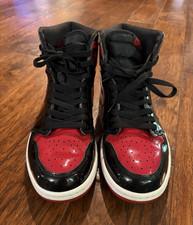 Jordan Air Jordan 1 Retro High OG Patent Bred Black/Red Lace-Up 555088-063