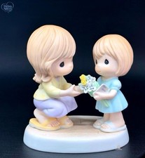 Rare Precious Moments Collectible Mom Daughter Sharing Flower Christmas Gift HTF
