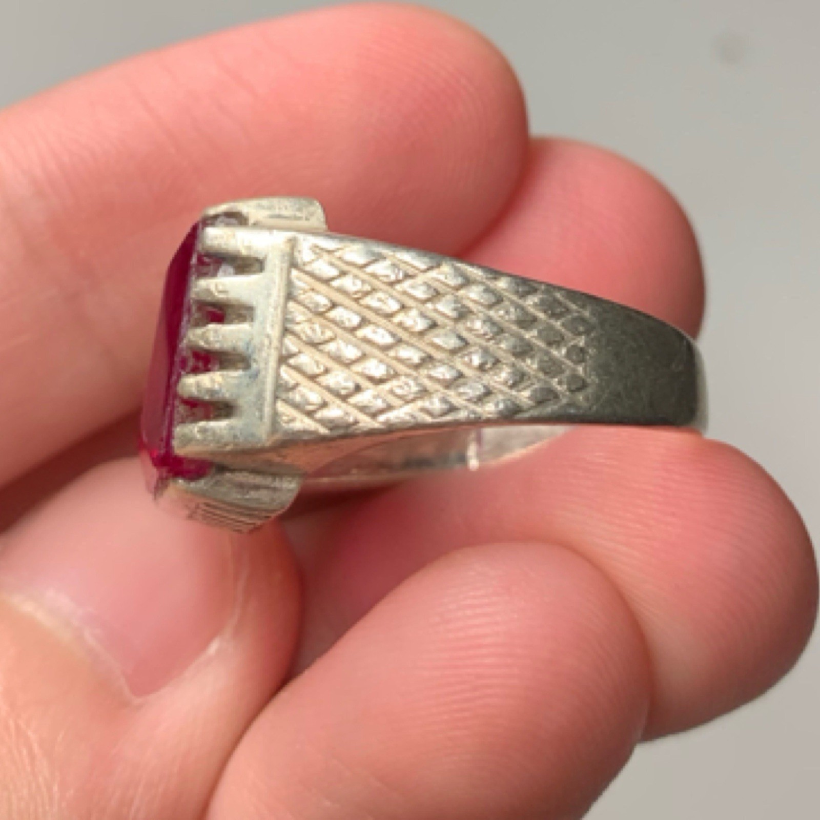 Classic Vintage Solid Silver Ring Featuring Bold … - image 7