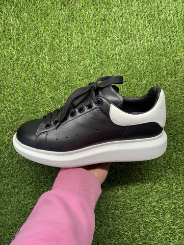 Size 41 EU (8 US) - Alexander McQueen ' Black, White ' | GREAT CONDITION! - Picture 8 of 15