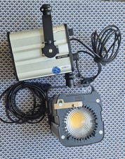 2 x Profi-Filmlicht HEDLER Profilux LED 1000  185 Watt mit zwei Klappenrahmen