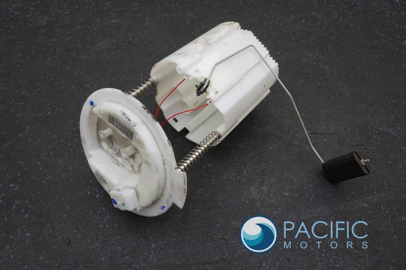 Right Side Fuel Pump & Sender 670003733 Maserati Quattroporte Ghibli M157 14-17