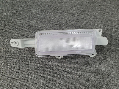 日野自動車　LAMP ASSY RR 224-35031 純正品 s-l400.jpg