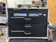 Tempest 900 Clear-Com Wireless Intercom System 4-Ch Base 5 Belt Packs