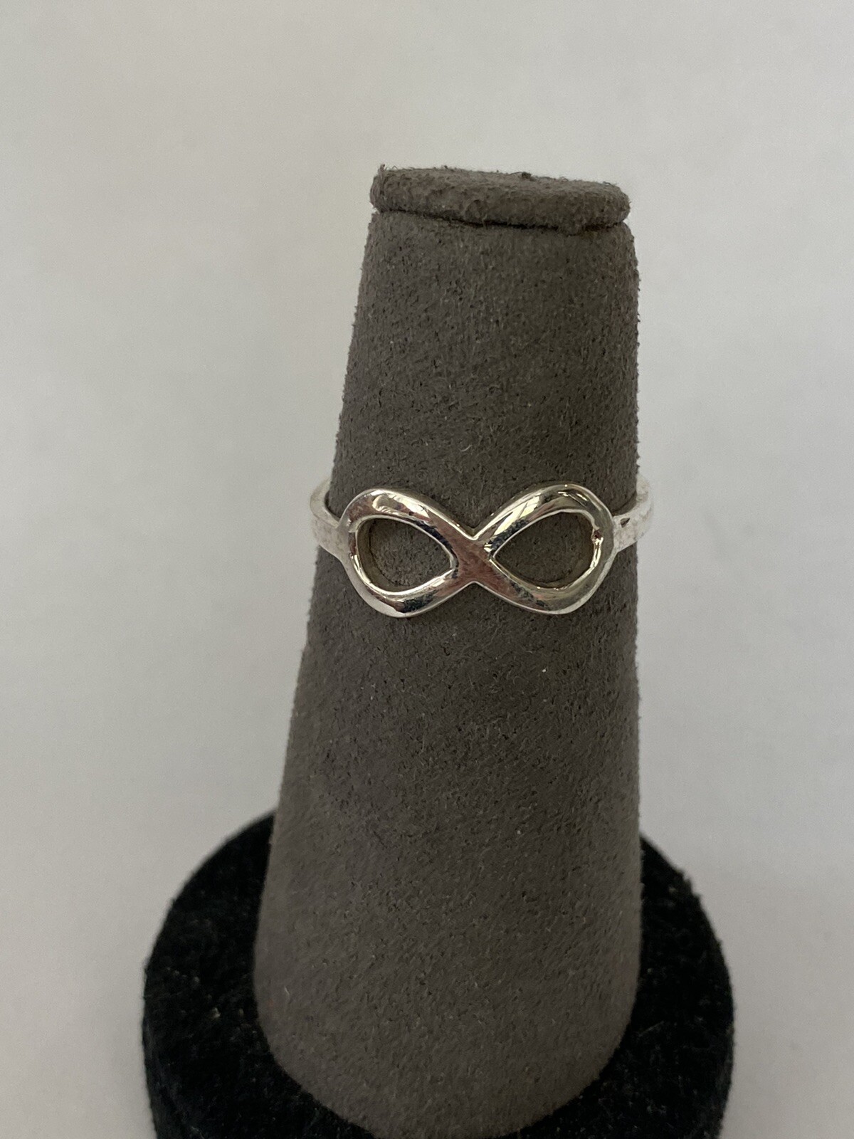 Solid Sterling Silver Infinity Figure 8 Ring, Siz… - image 1