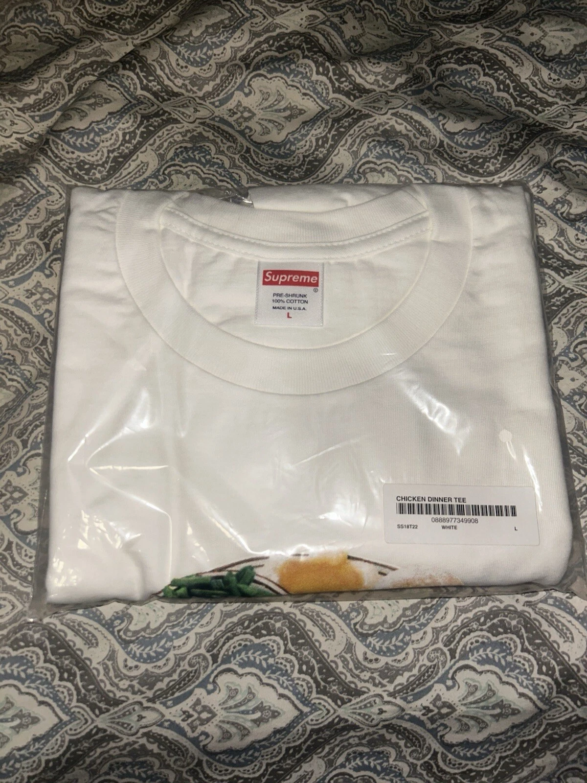 ?T shirt neuf Supreme Chicken Dinner, blanc, SS18 Large SS18T22