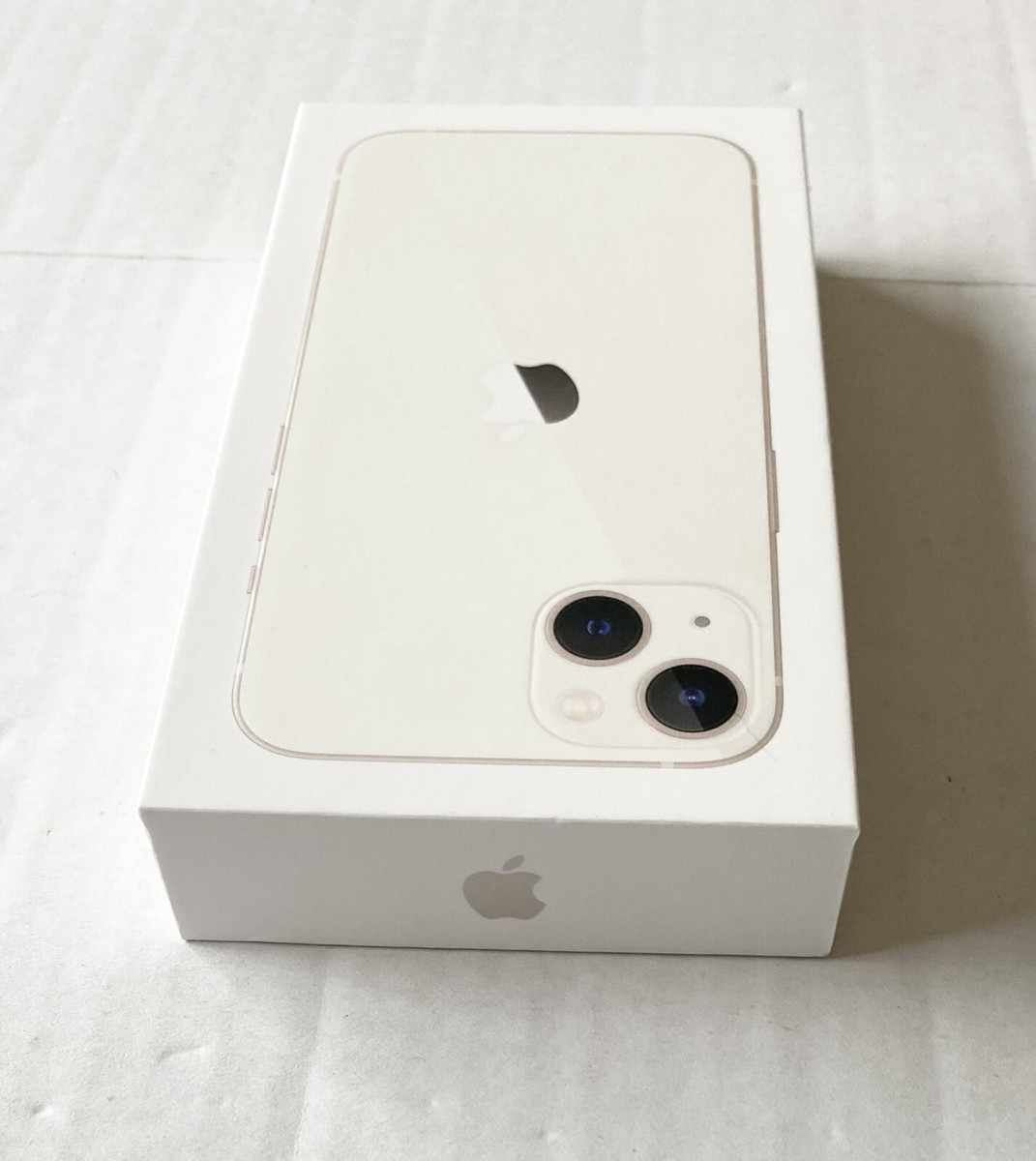 Apple iPhone 13 White Box For Model A2482 Box Only Does Not Apple iPhone 13 White Box For Model A2482 Box Only Does Not