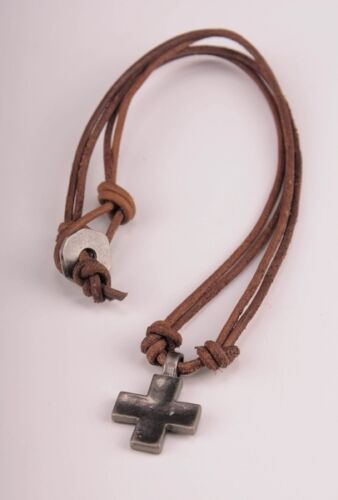 NN266 Nero Surfer Carino Ciondolo a Croce Pelle Pizzo Collana Choker - Foto 12 di 12
