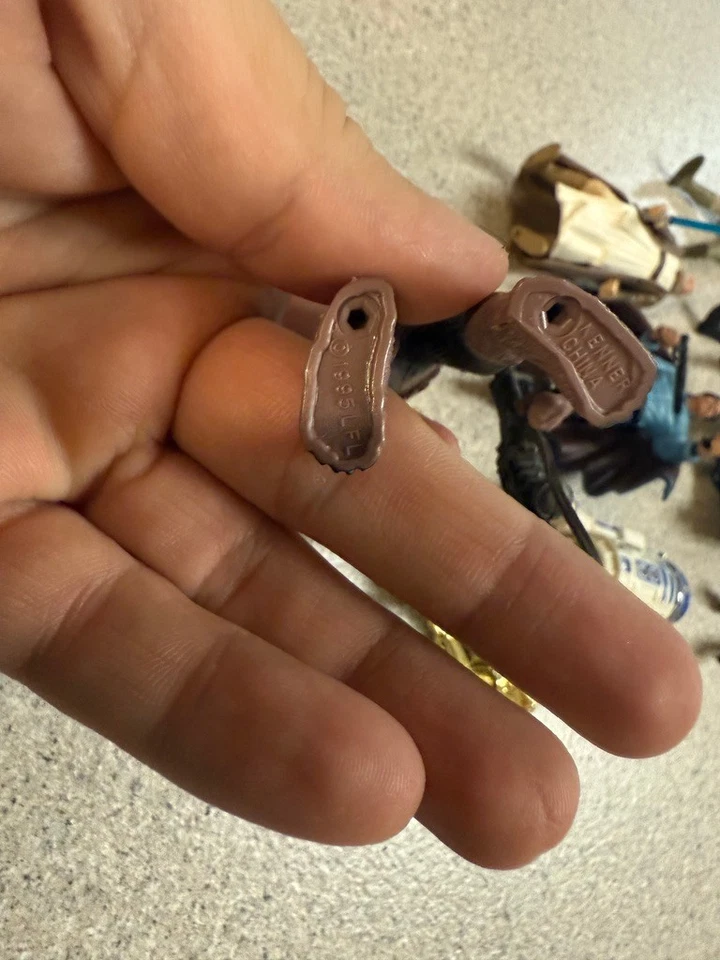 LOTE DE 9 figuras de acción y armas vintage de Star Wars 1995. Foto 4 de 4