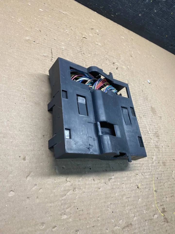 2007 - 2012 Chevrolet Impala Body Control BCM Module OEM S6608 DG - Image 4 of 4