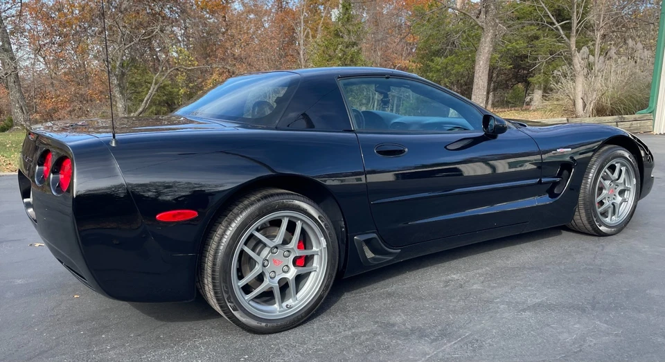 Chevrolet Corvette 2001  Foto 4 de 4