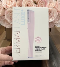 DERMAFLASH Luxe Sonic Facial Dermapelling Device - Blush