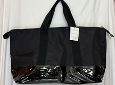 BURBERRY FRAGRANCES Overnight LARGE TRAVEL WEEKEND BAG Patent Accent