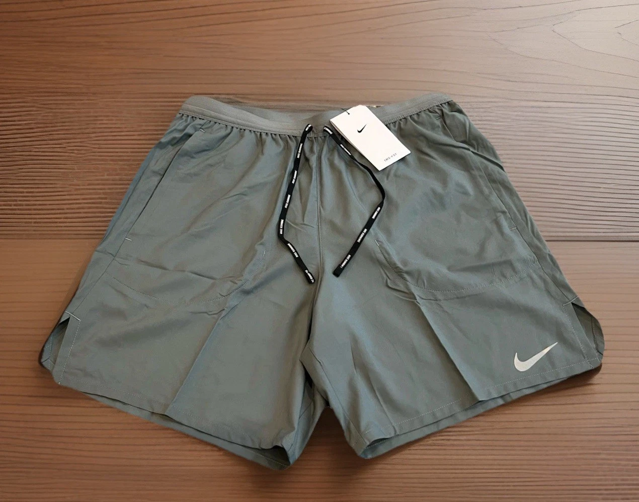 NWT Nike Stride Men's Brief Lined Running Training 7" Shorts Dri-Fit Gray M L XL