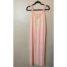 Vintage Gossard Artemis BabyDoll Style Nightgown Pink Lace 1960s Small