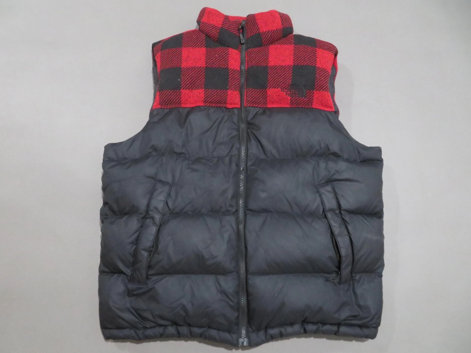 The North Face Vest Mens Large Black Red Goose Down Puffer Buffalo Plaid