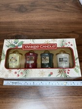 Image of Yankee Candle 4 Votive Candle Christmas Gift Set NEW PLEASE READ