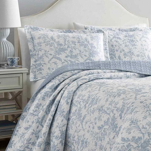 Laura Ashley Quilt Set 90" x 90" Full/Queen Soft Cotton Polyester Blue 3-Piece - Picture 2 of 11