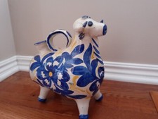 Bull Figurines stoneware Ceramic Oil and Vine...