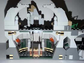 LEGO the Lord of the Rings: Attack On Weathertop (9472)