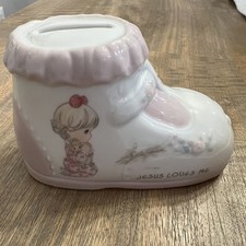 Precious Moments 1999 'Jesus Loves Me' Shoe Piggy Bank, Little Girl Version