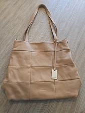 GORGEOUS POLLINI LEATHER PURSE, LT BROWN, SHOULDER STRAP, 13"DEEP X 26" WIDE,