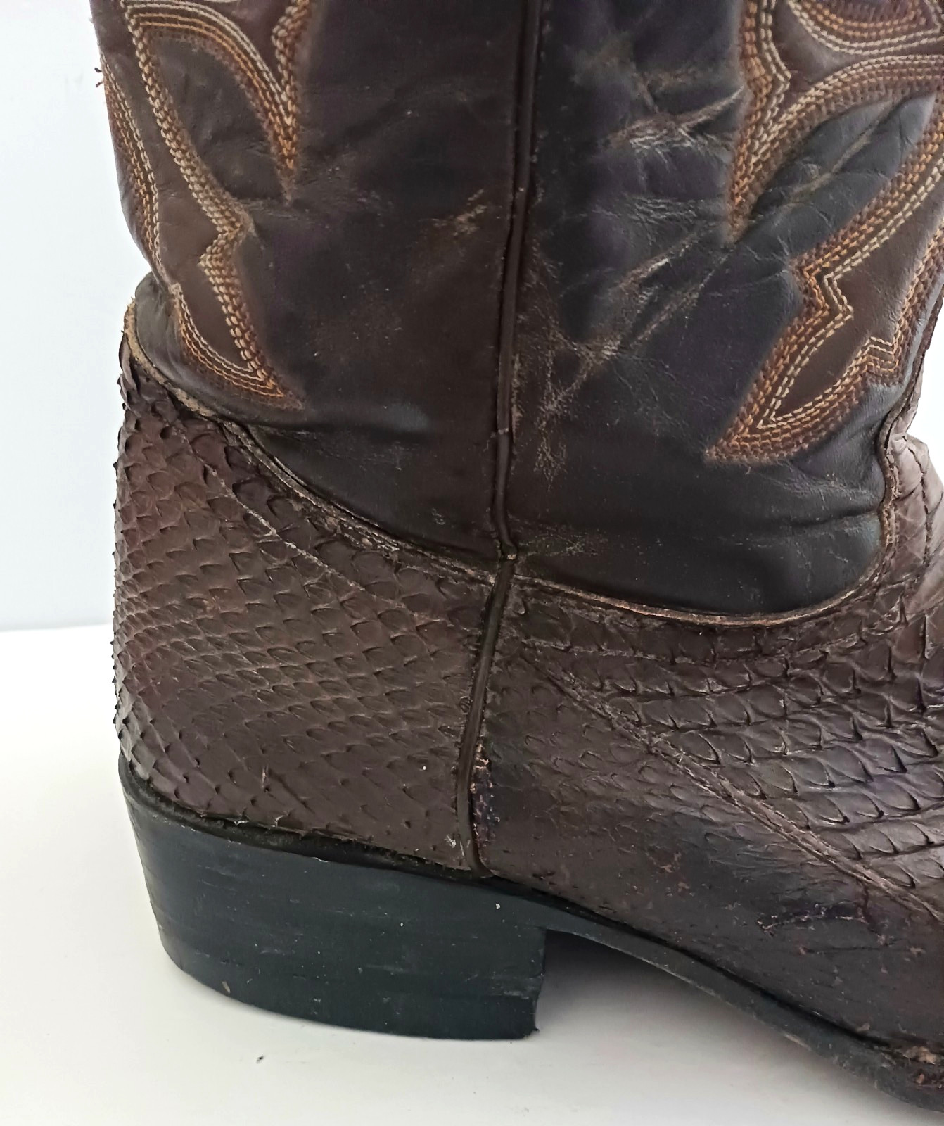 VTG Cold River Exotic Python Brown Leather Embroi… - image 5