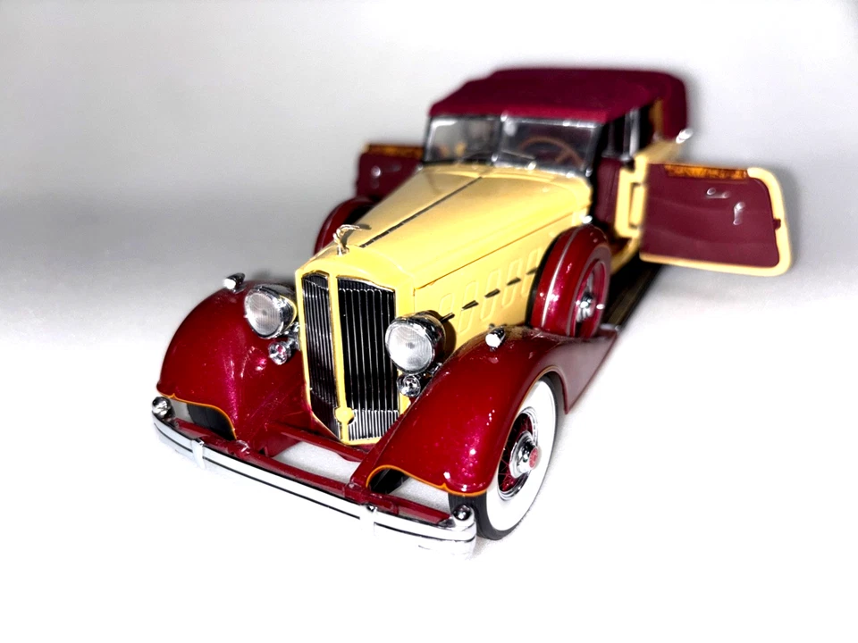 Franklin Mint 1934 Packard Convertible Sedán Escala 1:24 INV# 3045 Estante 1 Estante 2 Foto 4 de 4