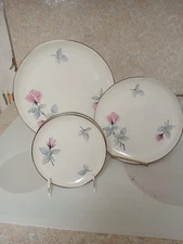 Place Setting for 2 Syracuse China "Bridal Rose" Pattern, 6 pieces