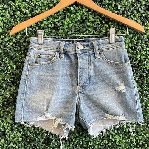 Hollister High Rise Mom Shorts 3” Size 