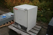 Thermo Electron Corporation Revco REL404A19 Lab Refrigerator