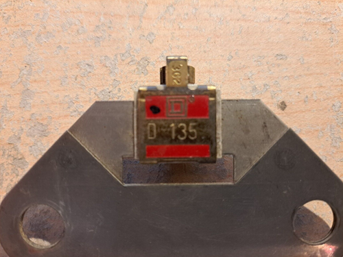 NEW SQUARE D D135 OVERLOAD HEATER - NEW OLD STOCK - Picture 4 of 8