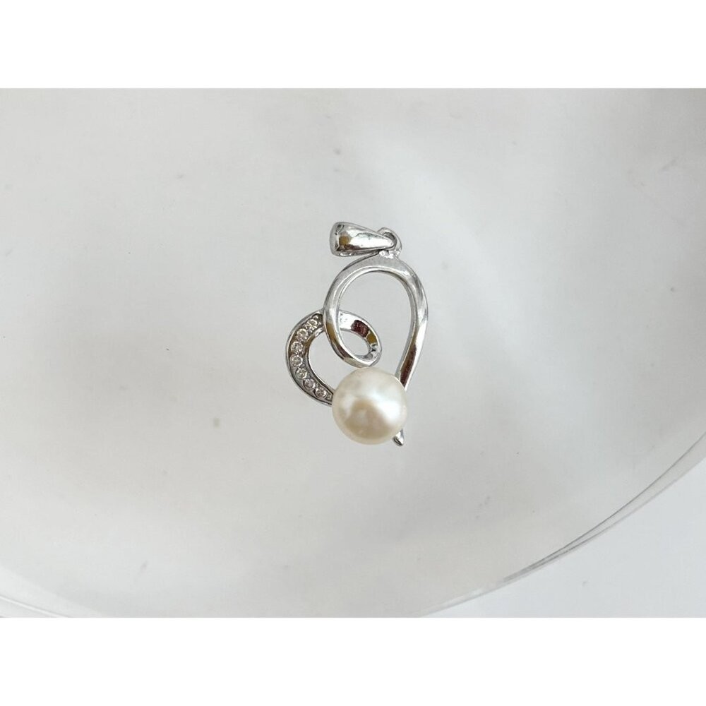 Heart Shaped Pearl Adorned Tiny Sterling Silver 9… - image 5