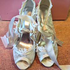 Jiajia Ivory Lace Satin Open Toe Bridal Heels Ribbon Tie US 5 Medium (B,M)