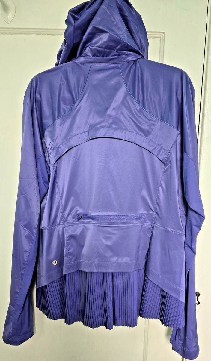 Wow! $168 Lululemon Goal Smasher Pleated Running Jacket Slim Fit