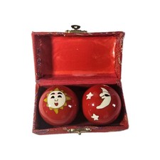 CHINESE HEALTH EXERCISE STRESS BAODING BALLS RELAXATION THERAPY SUN MOON DESIGN
