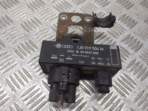 Volkswagen Polo IV 9N3 2004 Benzin Relais Kühlerlüfter 1J0919506M MOG171047