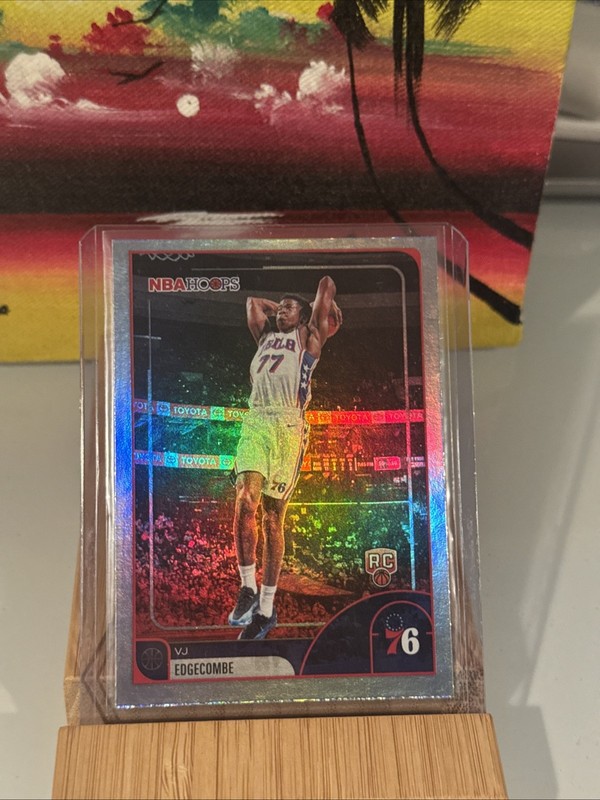 2025-26 NBA Hoops - Rookies VJ Edgecombe #244 RC