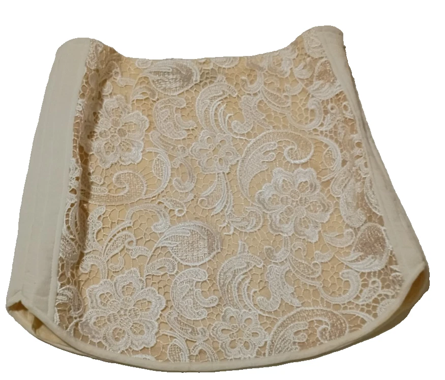 Minifalda de encaje de ganchillo rosa sin fin blanca beige talla pequeña femenina boho Foto 3 de 4