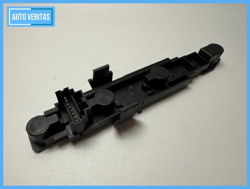 Original Renault Laguna GT B56 / K56 rear light lamp carrier L/R Valeo 2261 - Picture 6 of 10