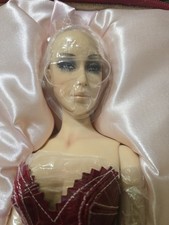 Poupée de Porcelaine Esquimau Années 1960 – Vintage Ancienne Doll avec Boîte d'Origine – Collection Rare - Neuf - Collection