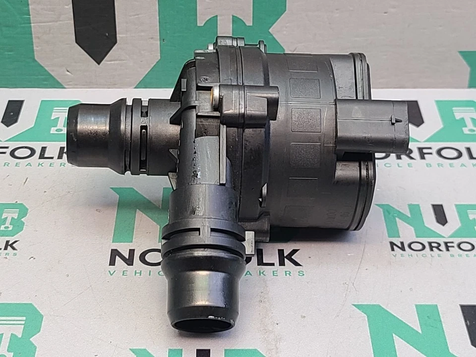 Bomba de agua PEUGEOT 3008 MK2 P84E 9823813380 Foto 2 de 4