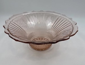 Vintage Anchor Hocking Pink Depression Glass Large Bowl Mayfair Open Rose Patern
