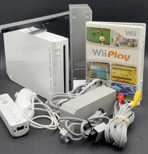 Nintendo Wii RVL-001 USA Home Console - White Bundle Wiimote Nunchuck Game Cords