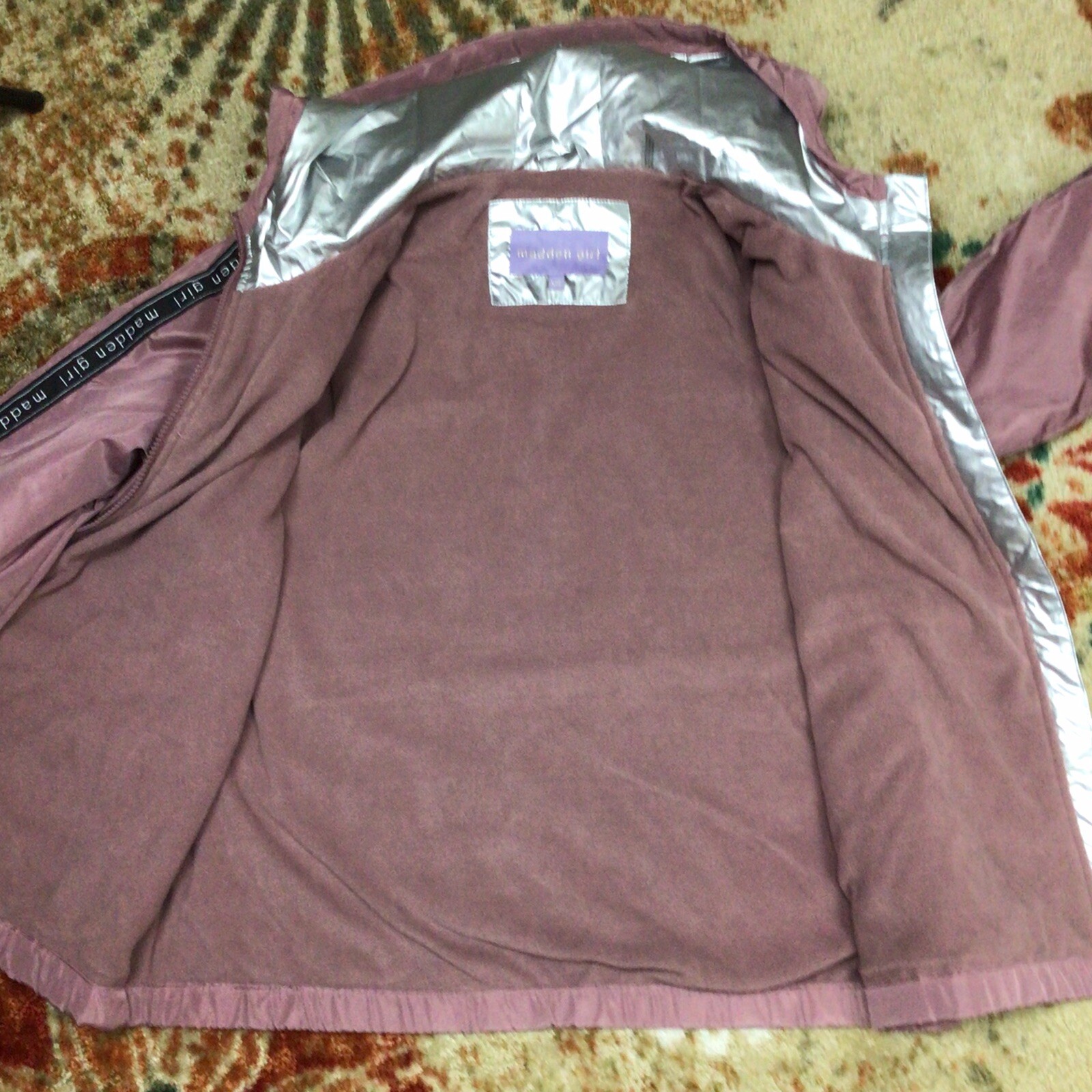 Picture 6 of 12