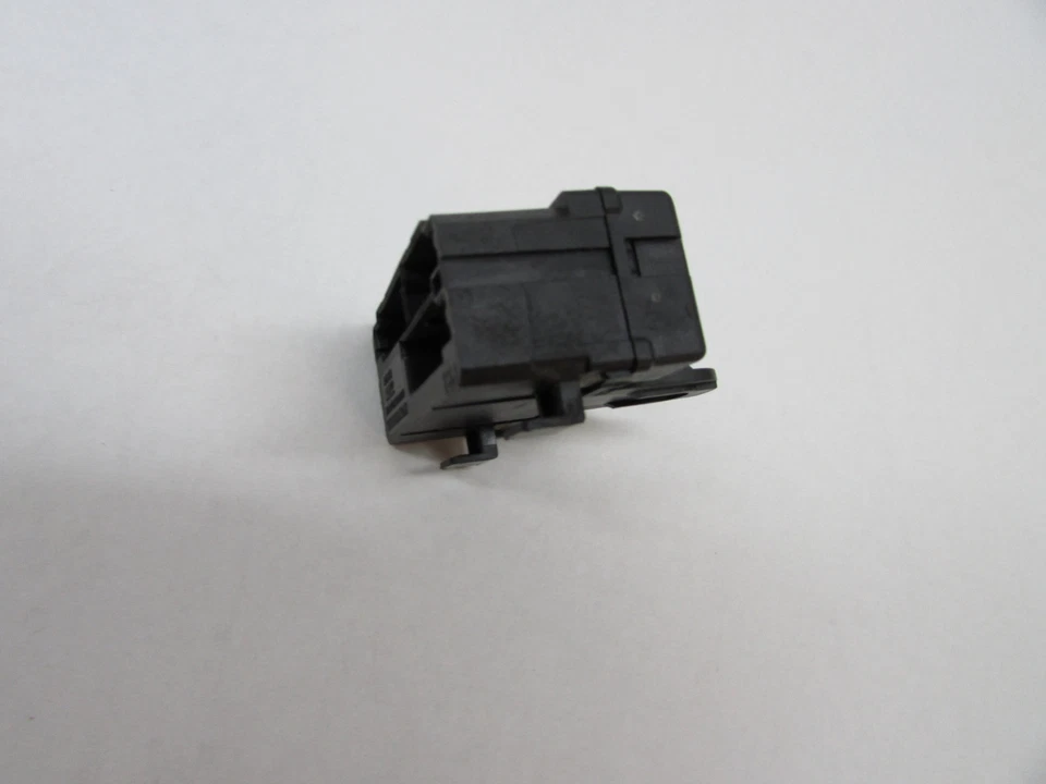 2002 VOLVO V70 XC FRONT LEFT HEATED SEAT CONTROL MODULE 9442947 OEM 01 02 03 04  - Image 4 of 4